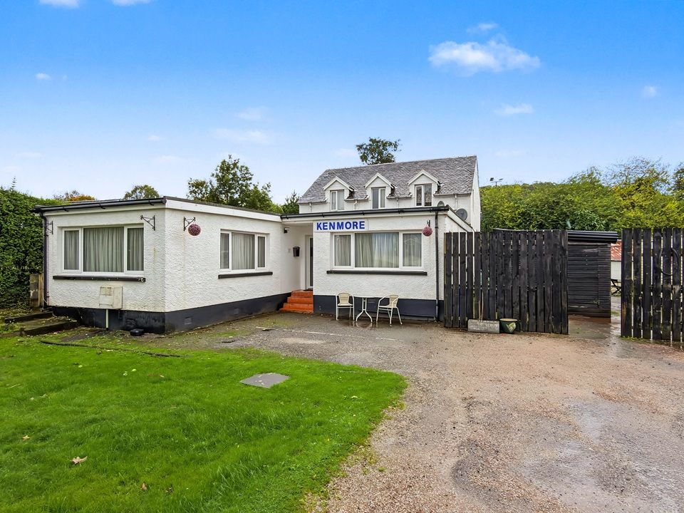Property photo 1 of 35