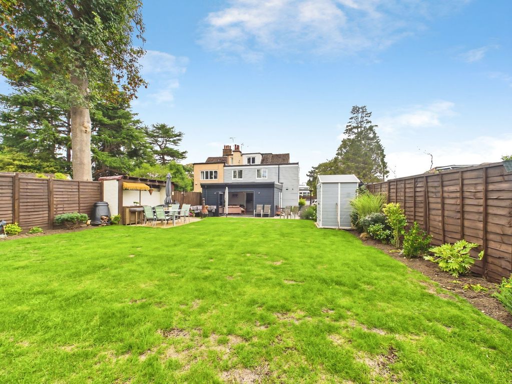 Property photo 1 of 19
