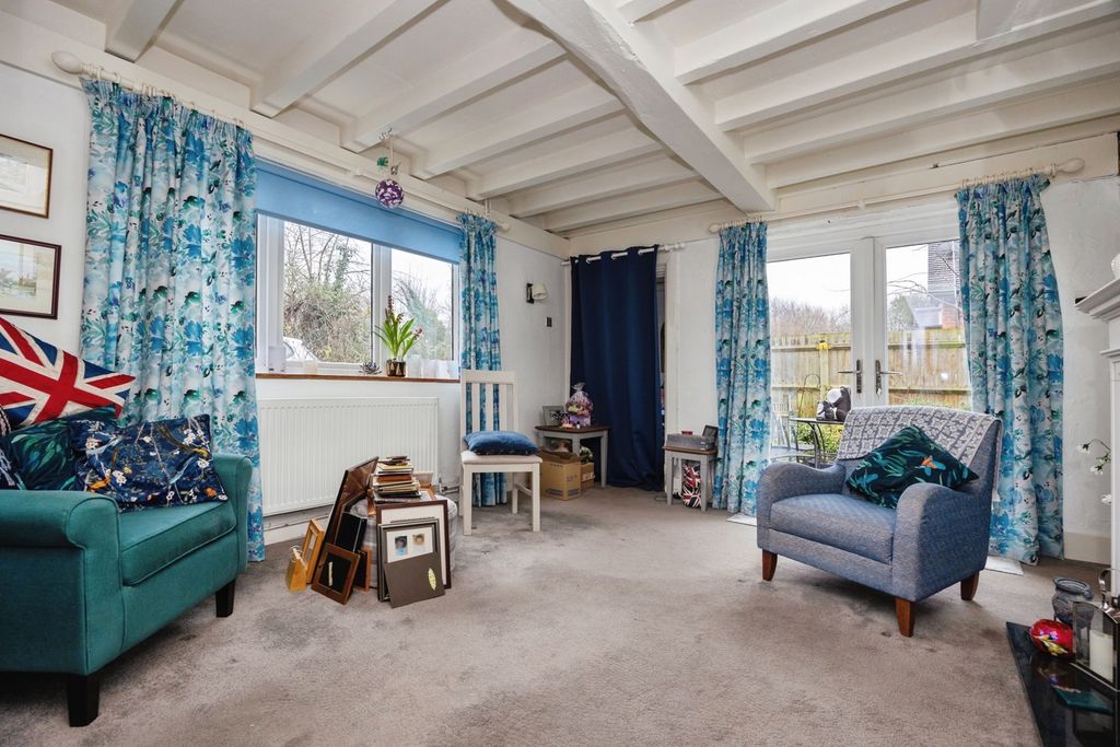 Property photo 3 of 15 Pbox-Img.Jpg