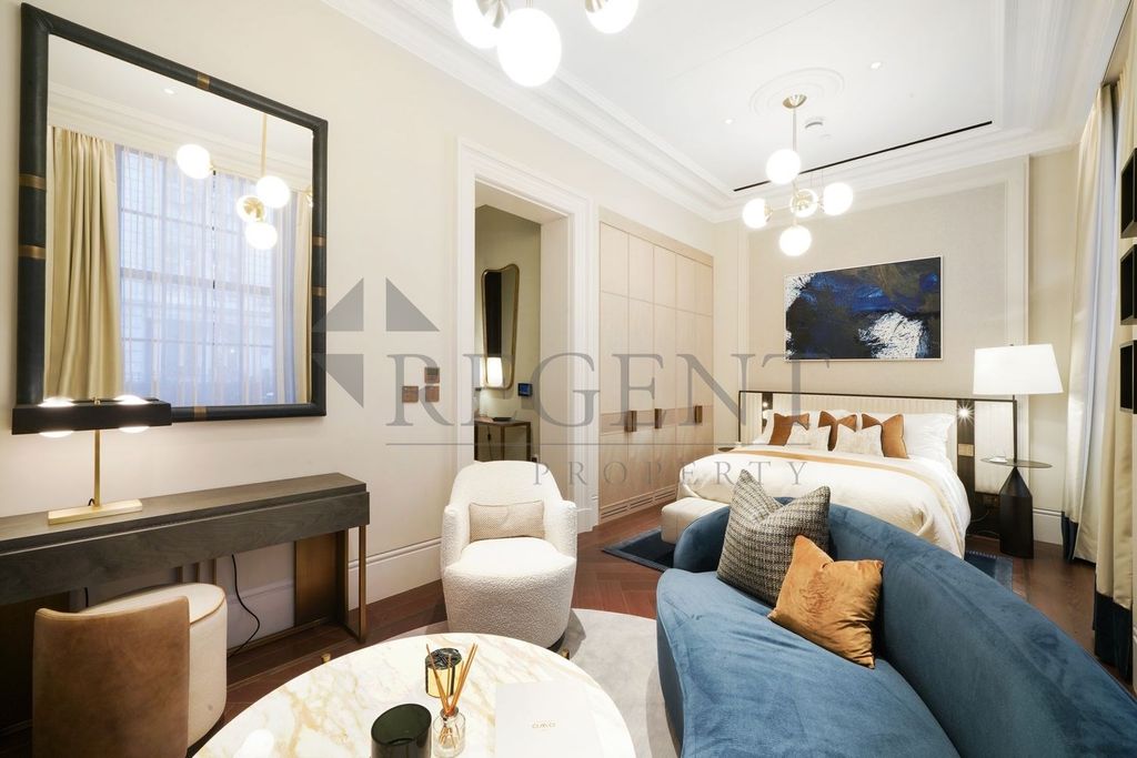 Property photo 2 of 24 Open Plan