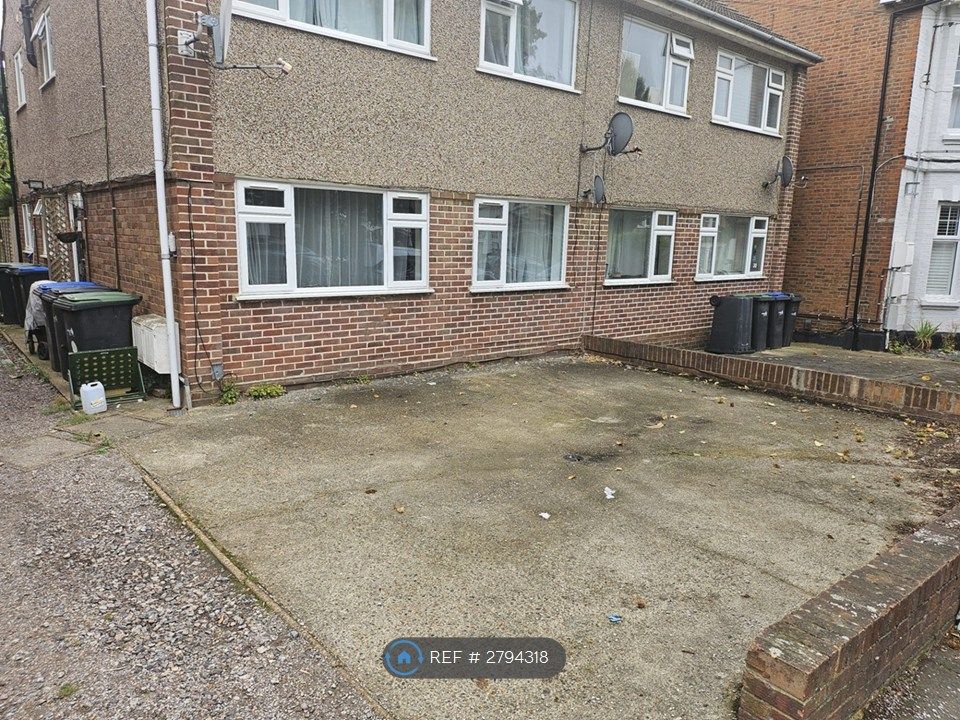 Property photo 1 of 27