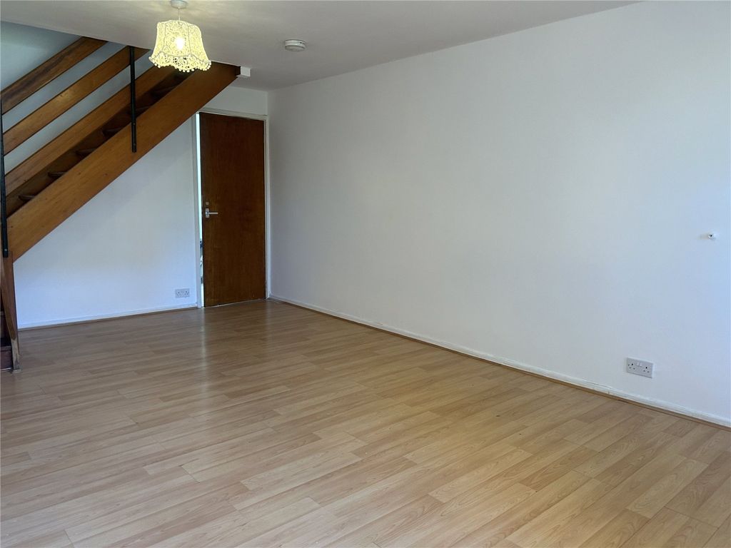 Property photo 3 of 8 Picture No. 03