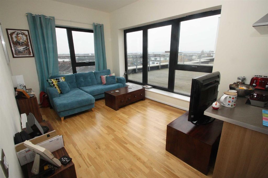 Property photo 1 of 6 1 Bedroom Property For Rent