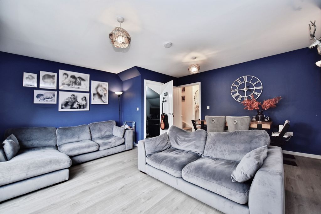 Property photo 2 of 19 Fbb_5241Edit