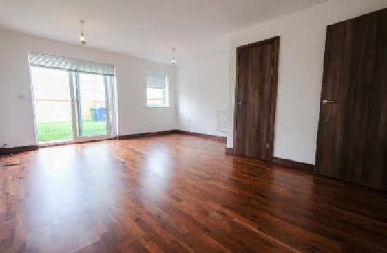 Property photo 3 of 11 Picture No. 05