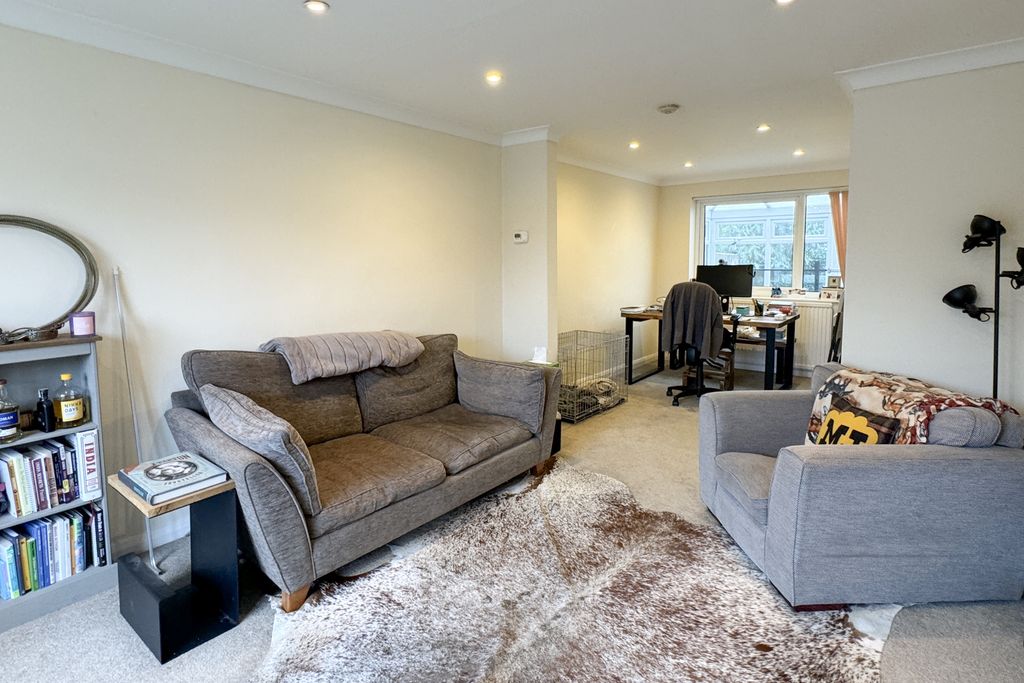 Property photo 3 of 13 3.Jpg