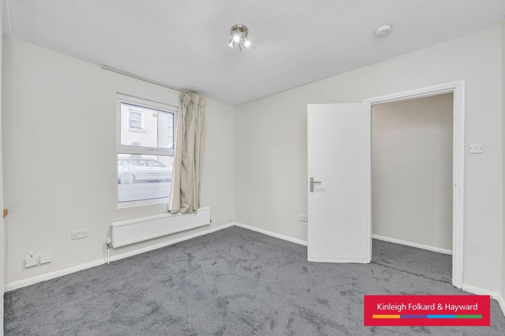 Property photo 2 of 23 Picture No. 03