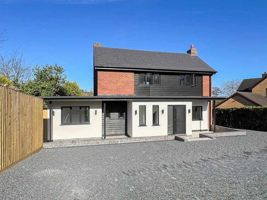 Property photo 1 of 27 Frontage