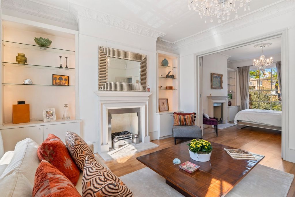 Property photo 1 of 24