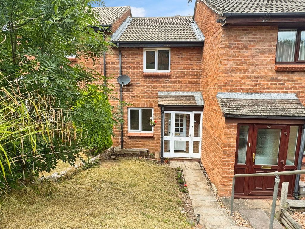 Property photo 1 of 12