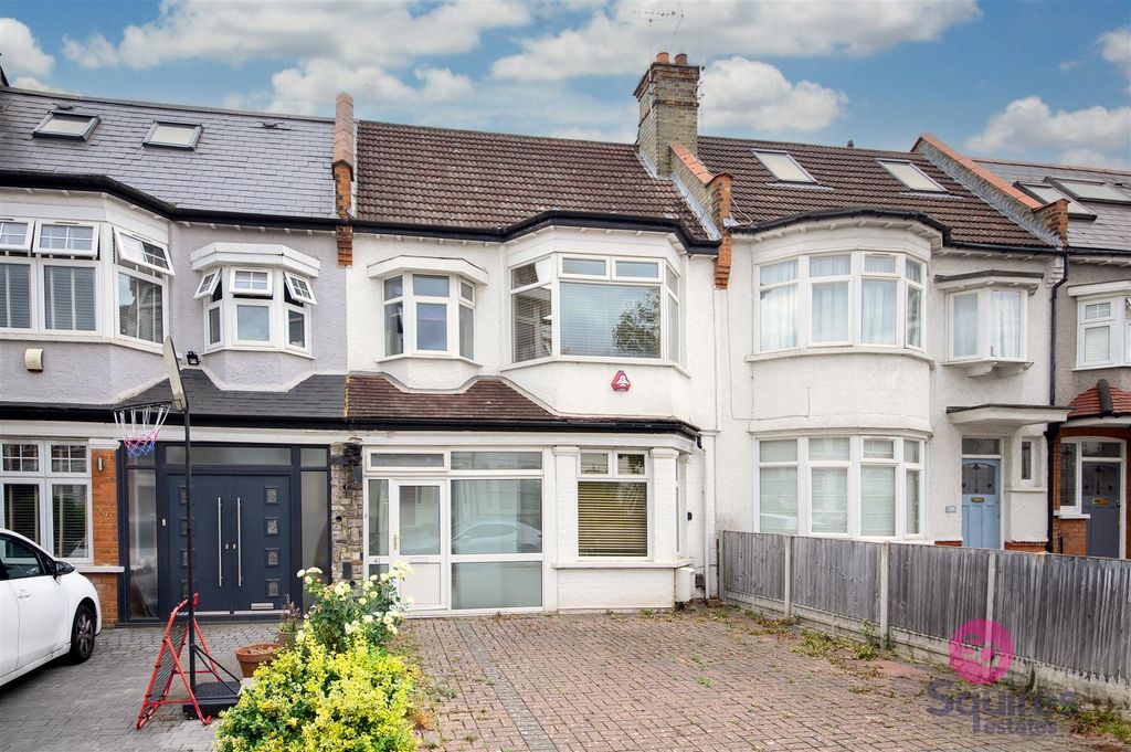 Property photo 1 of 17