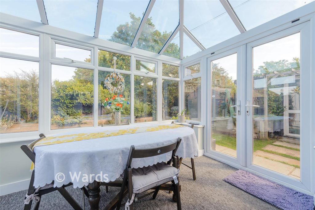 Property photo 3 of 13 Conservatory