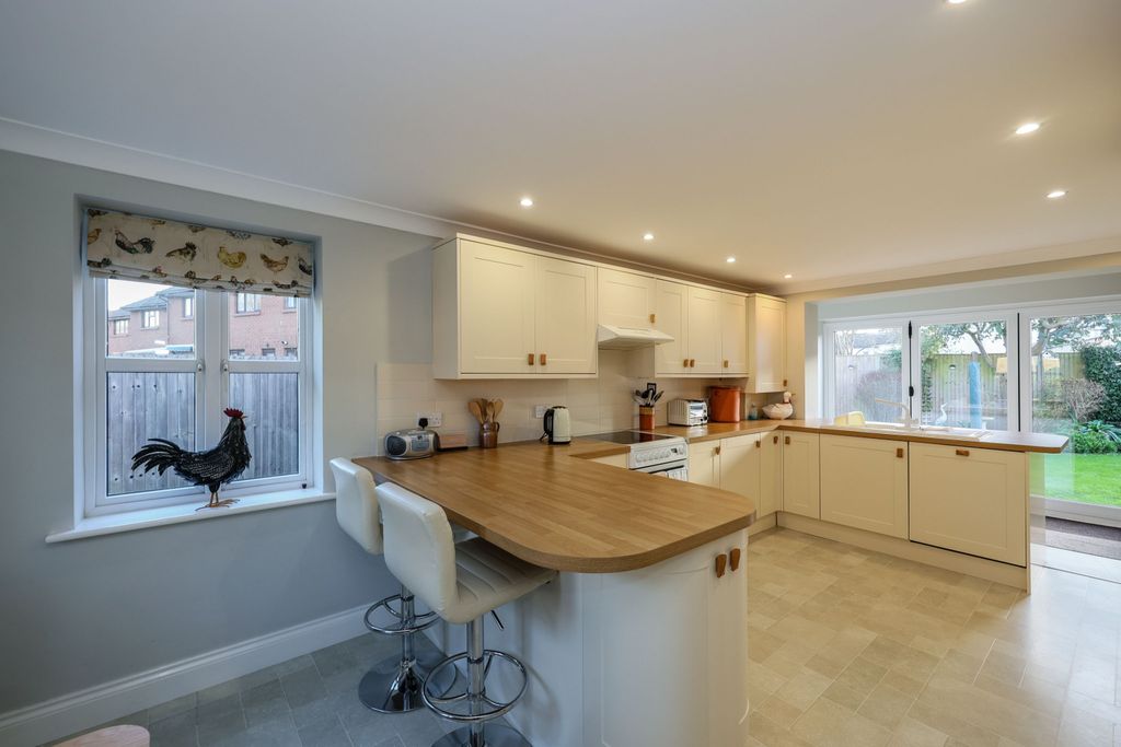Property photo 3 of 15 Photography