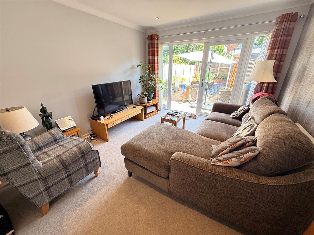 Property photo 2 of 15