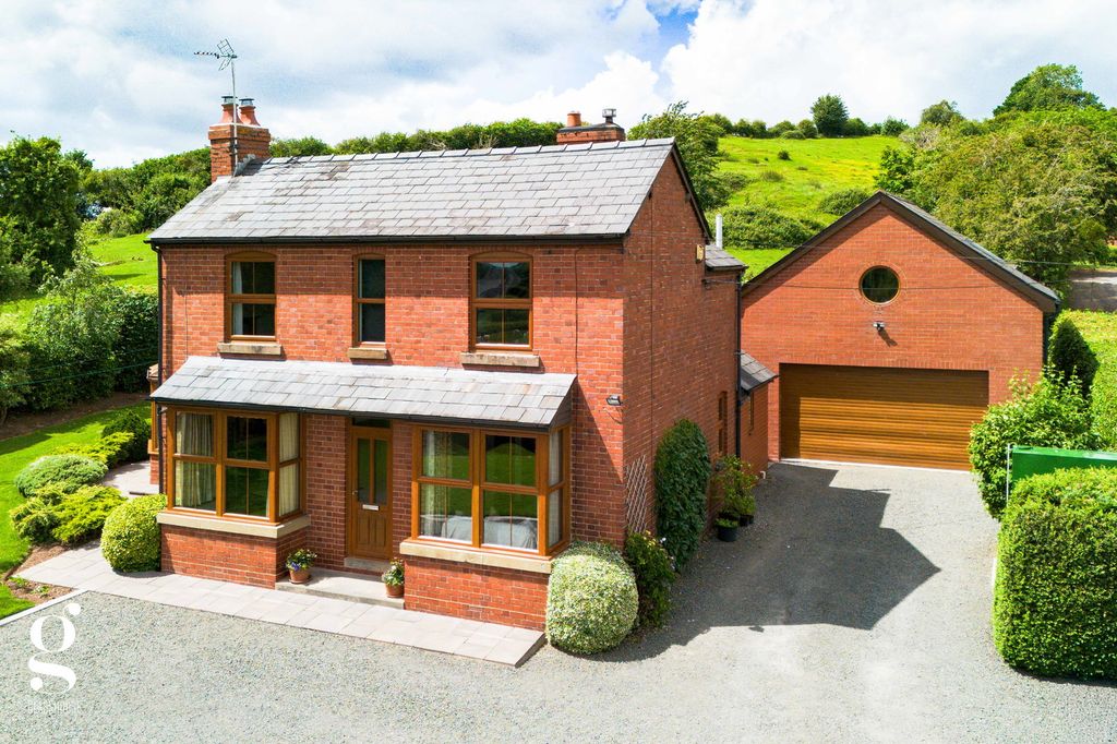 Property photo 2 of 24