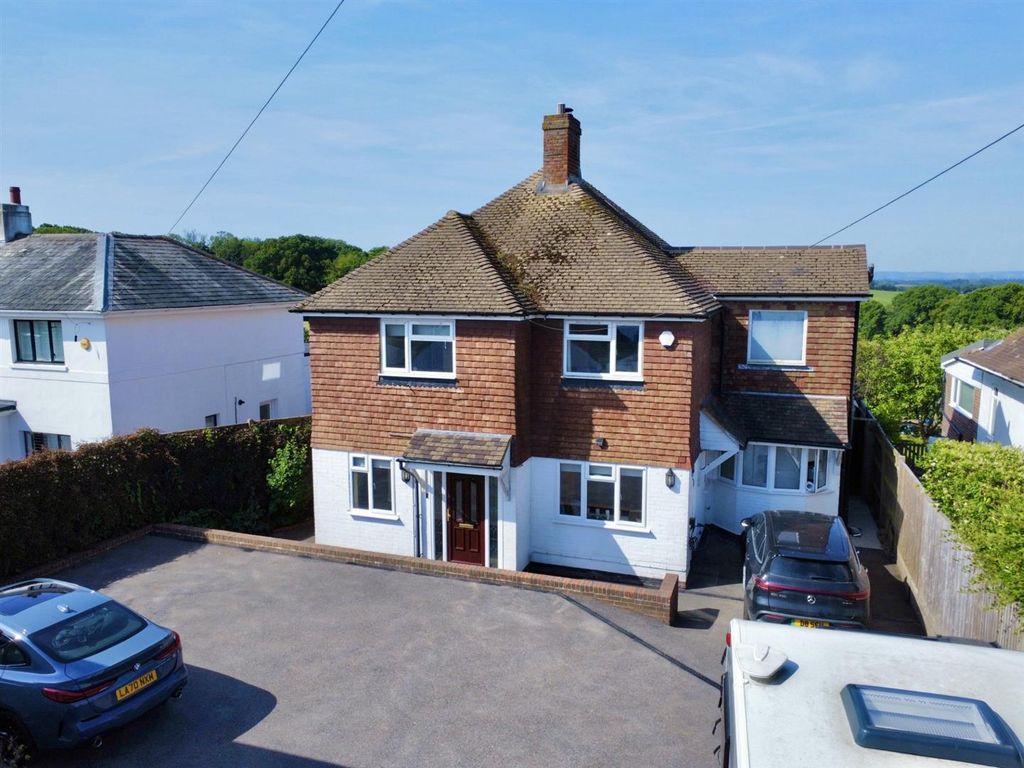 Property photo 1 of 45