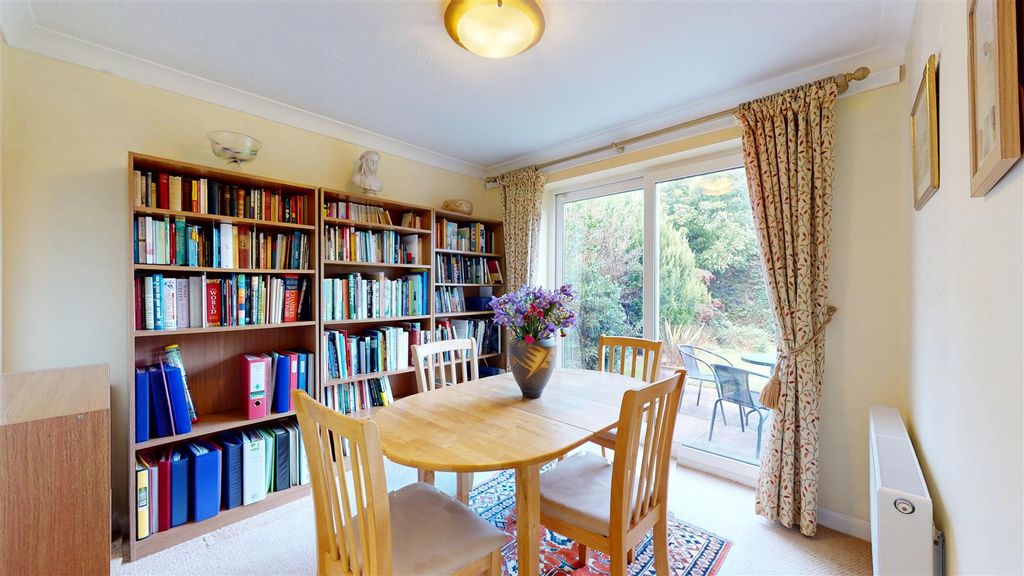 Property photo 3 of 16 Dining Room