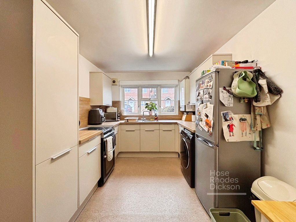 Property photo 3 of 14 Picture No. 45