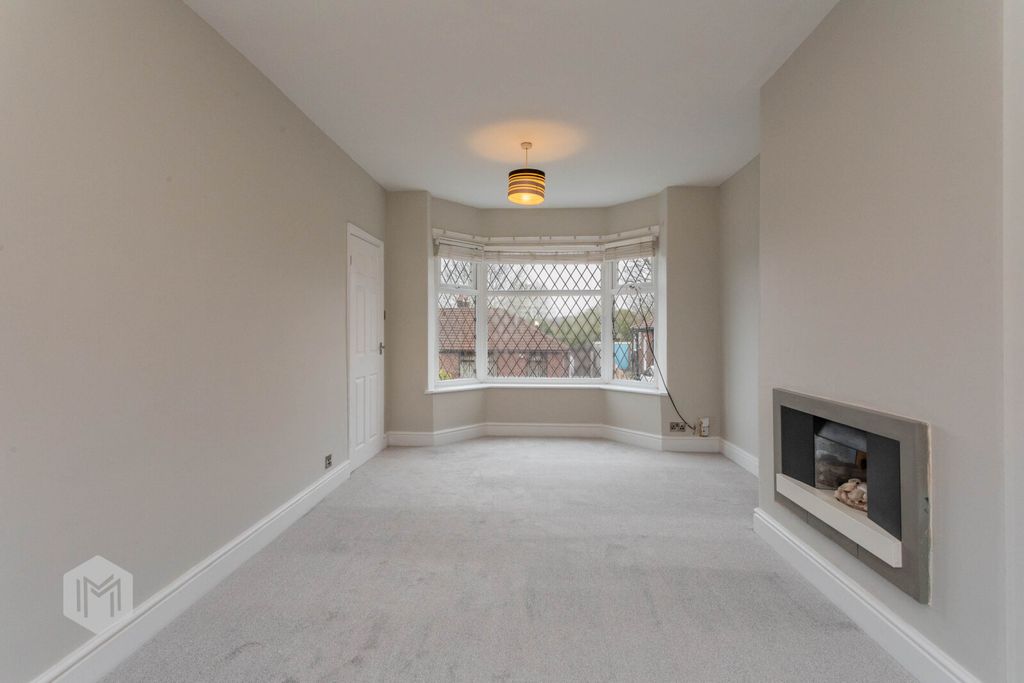 Property photo 3 of 17 Picture No. 25