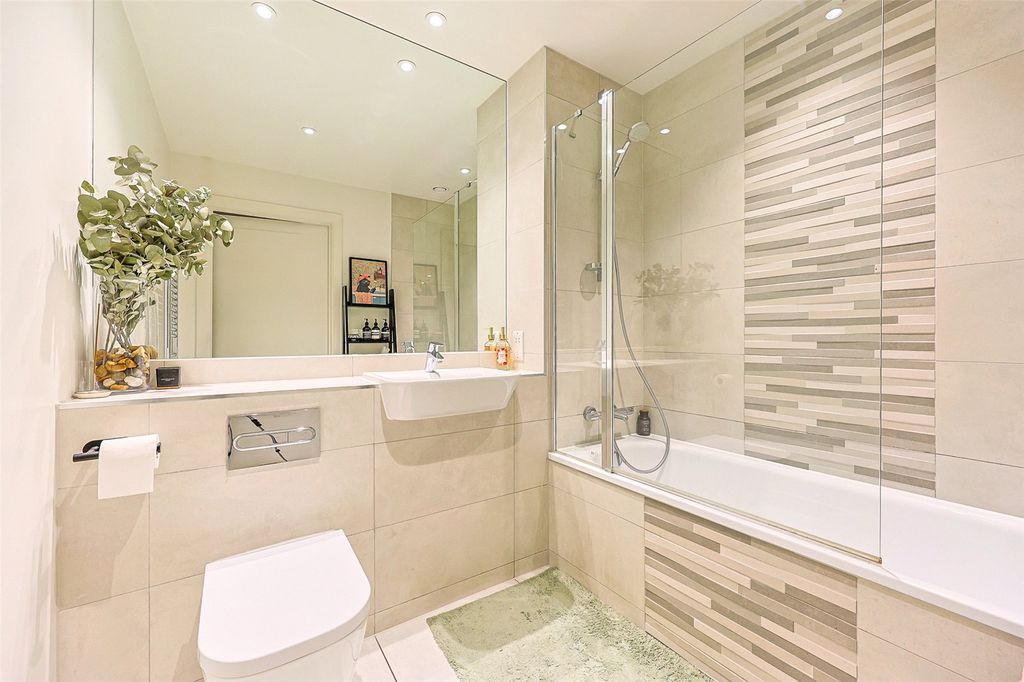 Property photo 3 of 14 Picture No. 11