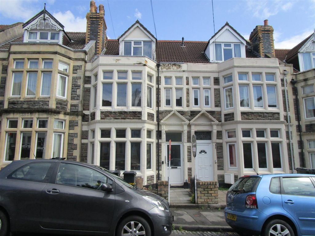 Property photo 1 of 11 Front Aspect.Jpg