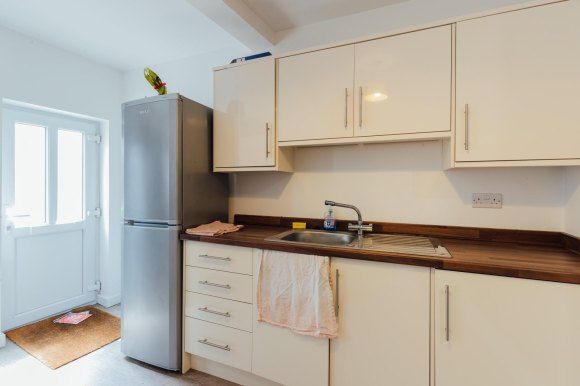 Property photo 3 of 14 8689802.Jpg