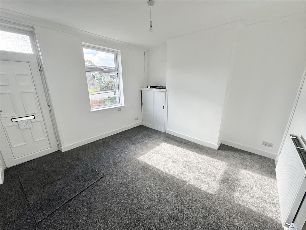 Property photo 2 of 11 Img_5414.Jpeg