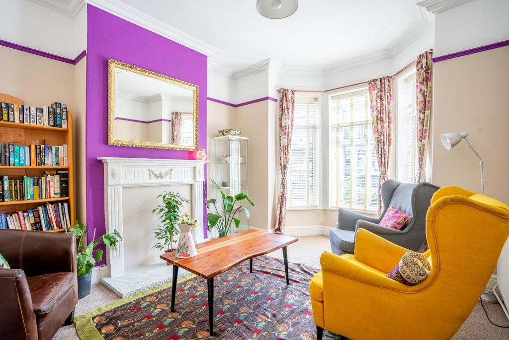 Property photo 3 of 17 Bs-11.Jpg