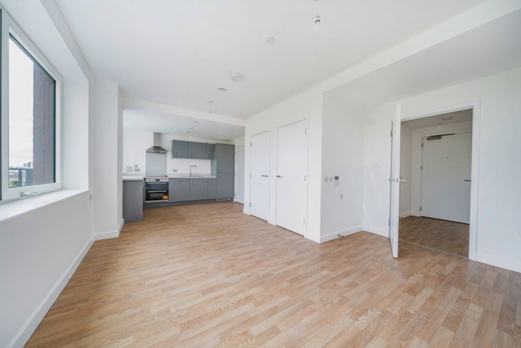 Property photo 3 of 15 1129890 (3)