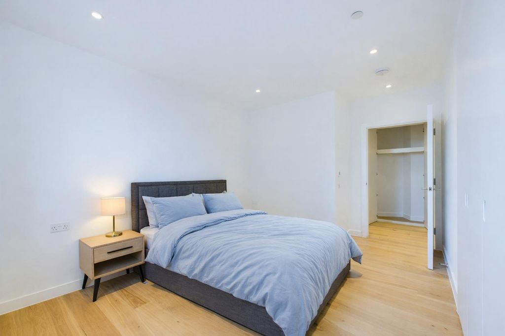 Property photo 3 of 14 3.Png