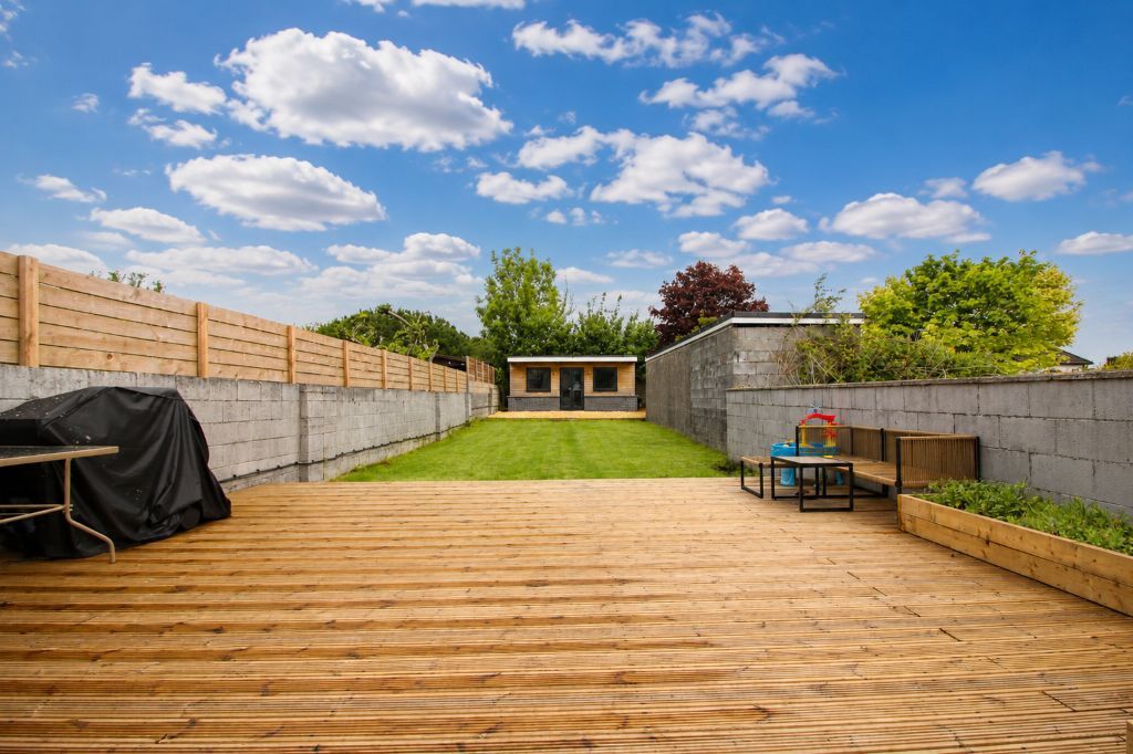 Property photo 3 of 31 Rear Garden