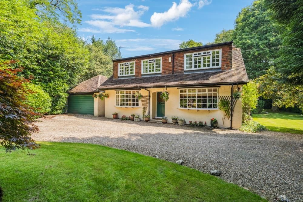 Property photo 1 of 18 Image