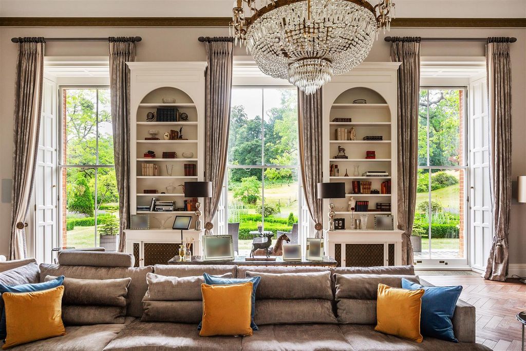 Additional image 7 of 4 bed flat for saleAlbury Park Mansion, Albury, Guildford, Surrey GU5