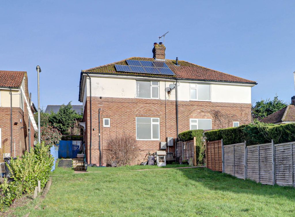 Property photo 1 of 16 Front