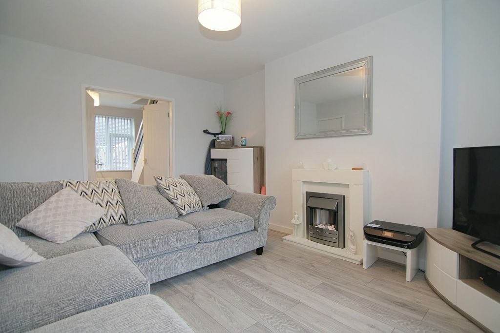 Property photo 2 of 19 Living Room