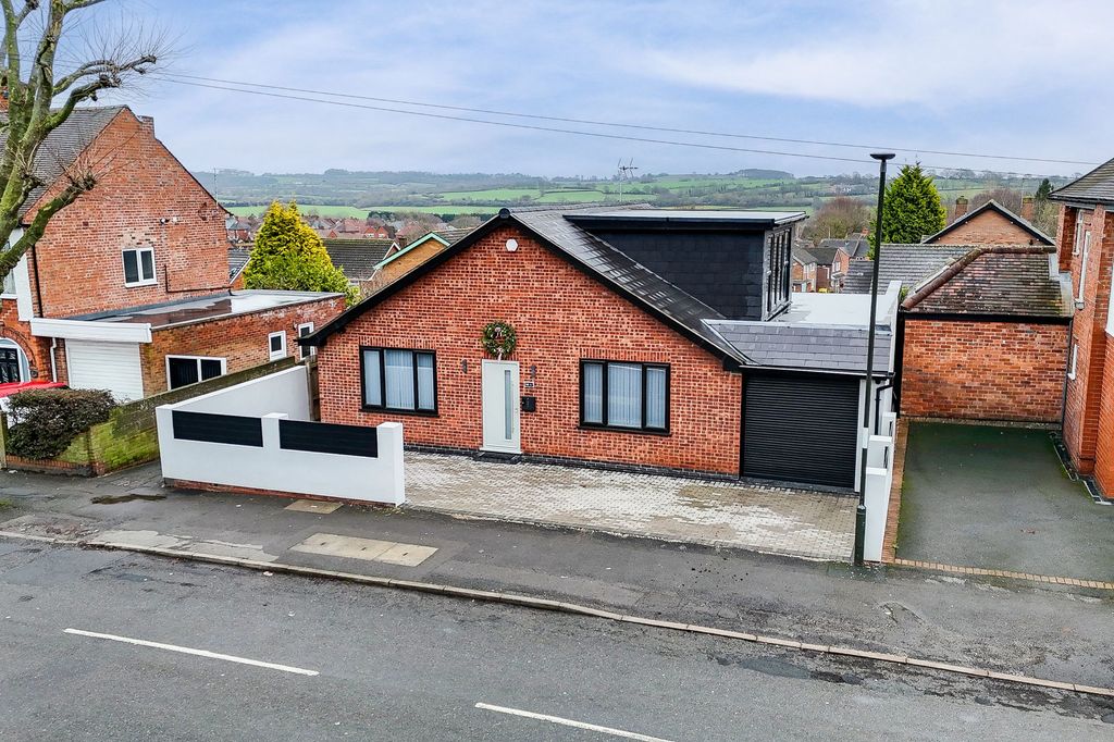 Property photo 1 of 30