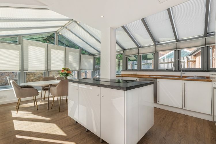 Property photo 2 of 9 301433
