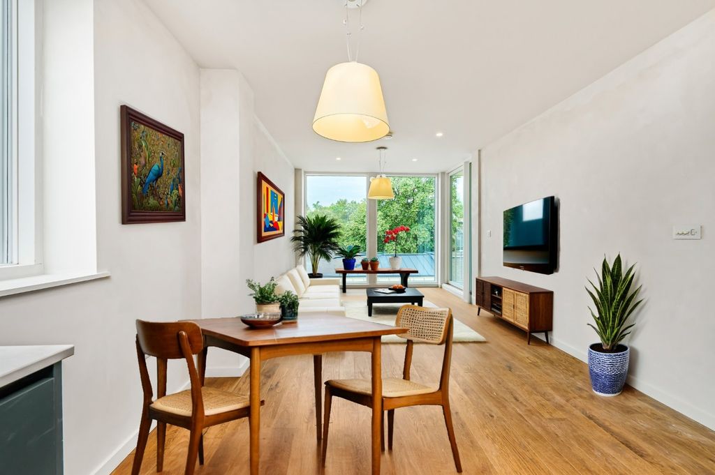 Property photo 1 of 9 Picture No. 07