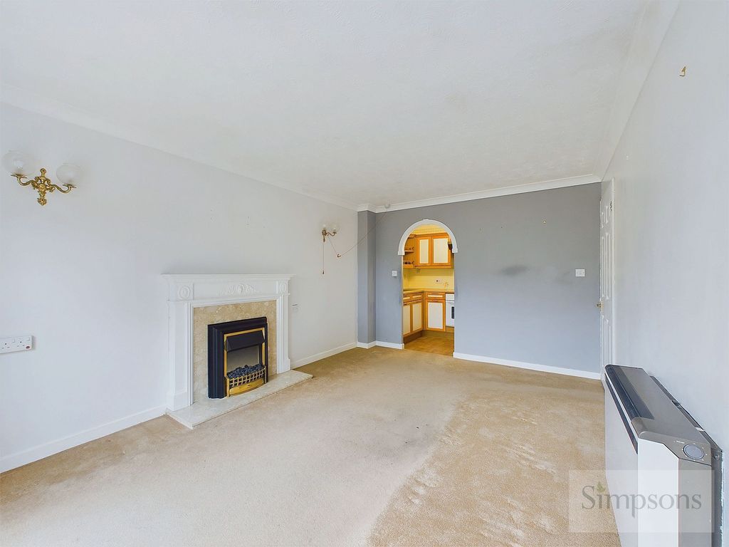 Property photo 3 of 13