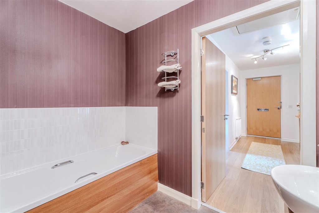 Additional image 21 of 2 bed flat for saleLeyland Road, Motherwell ML1