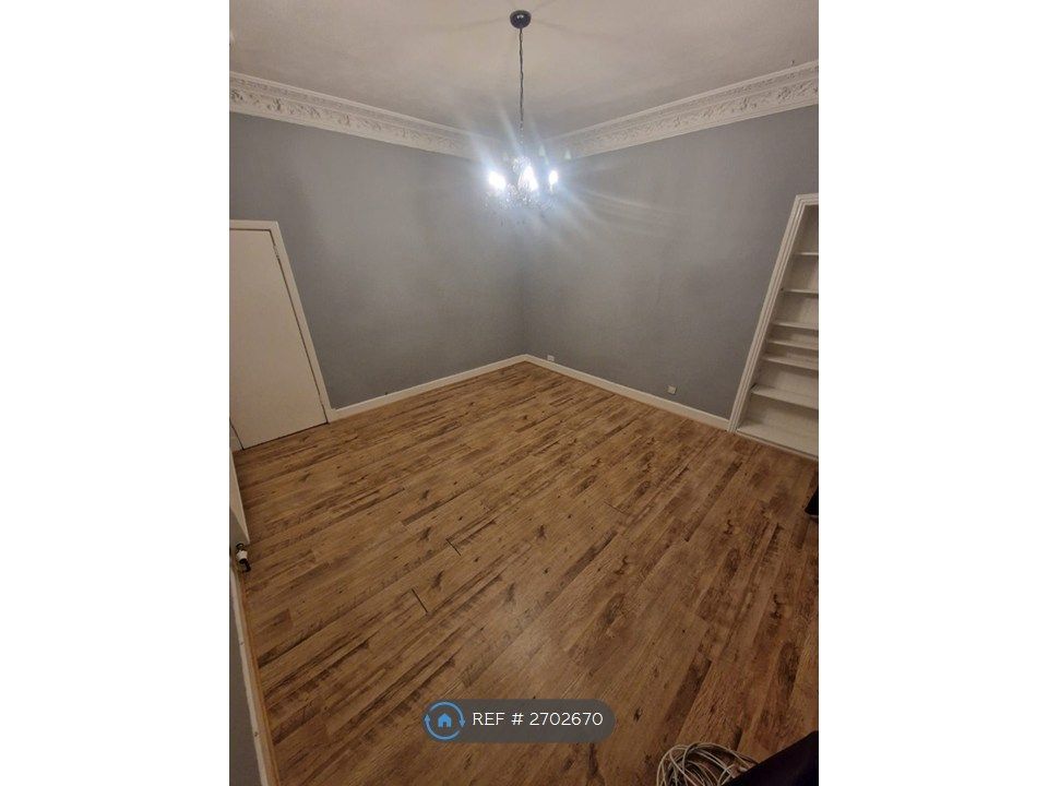 Property photo 3 of 4