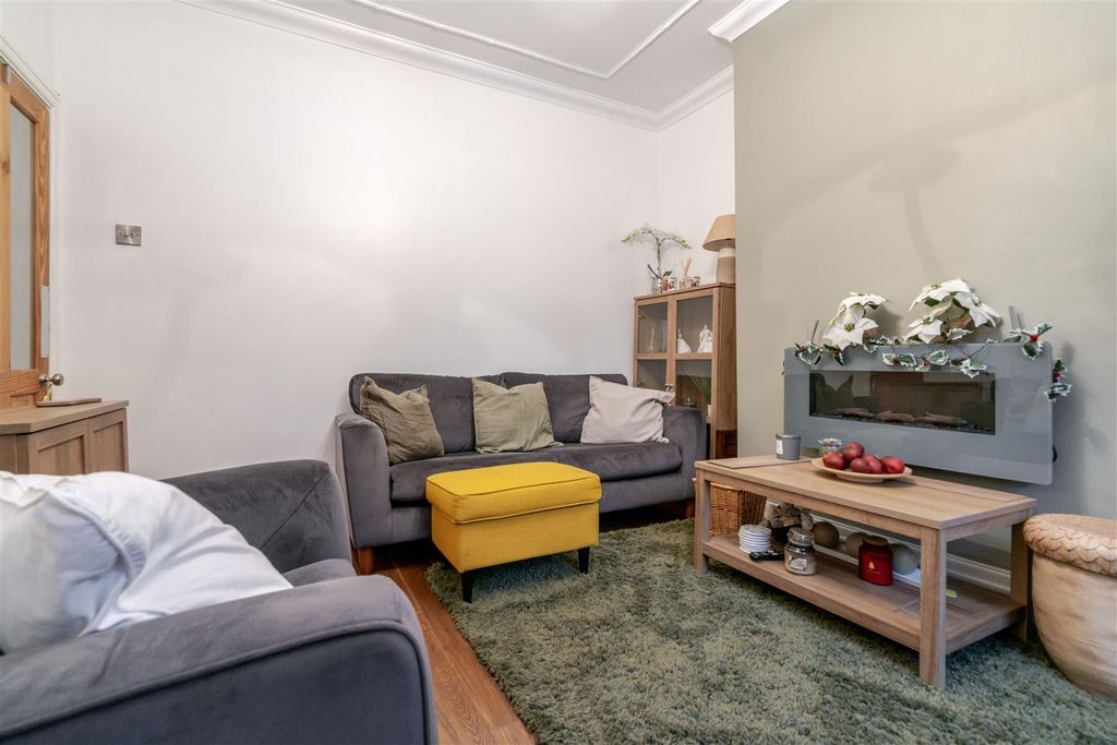 Property photo 3 of 19 Dsc00489 Copy.Jpg