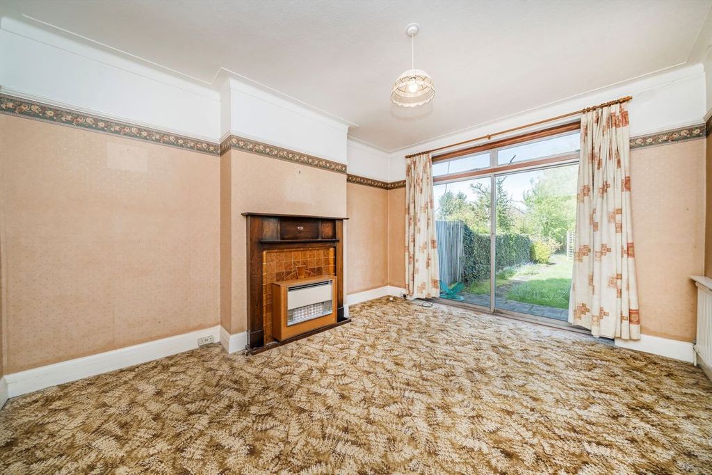 Property photo 3 of 7