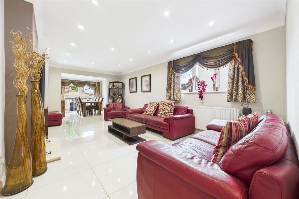 Property photo 3 of 13 Picture No. 07