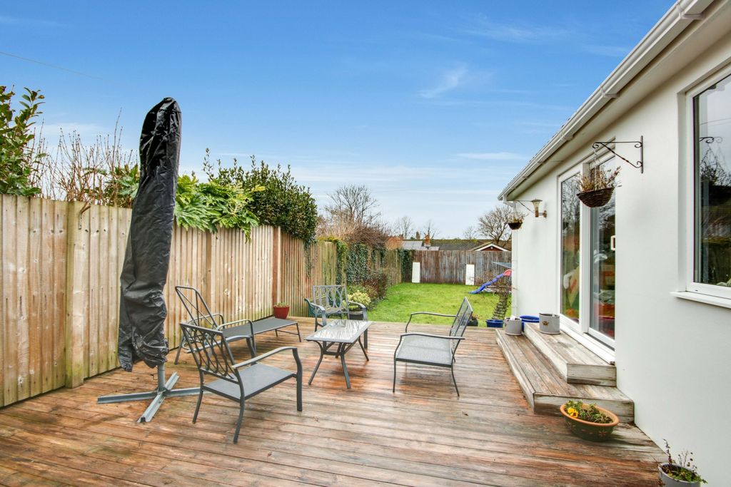 Property photo 3 of 17 Img_3427-Img_3429-1