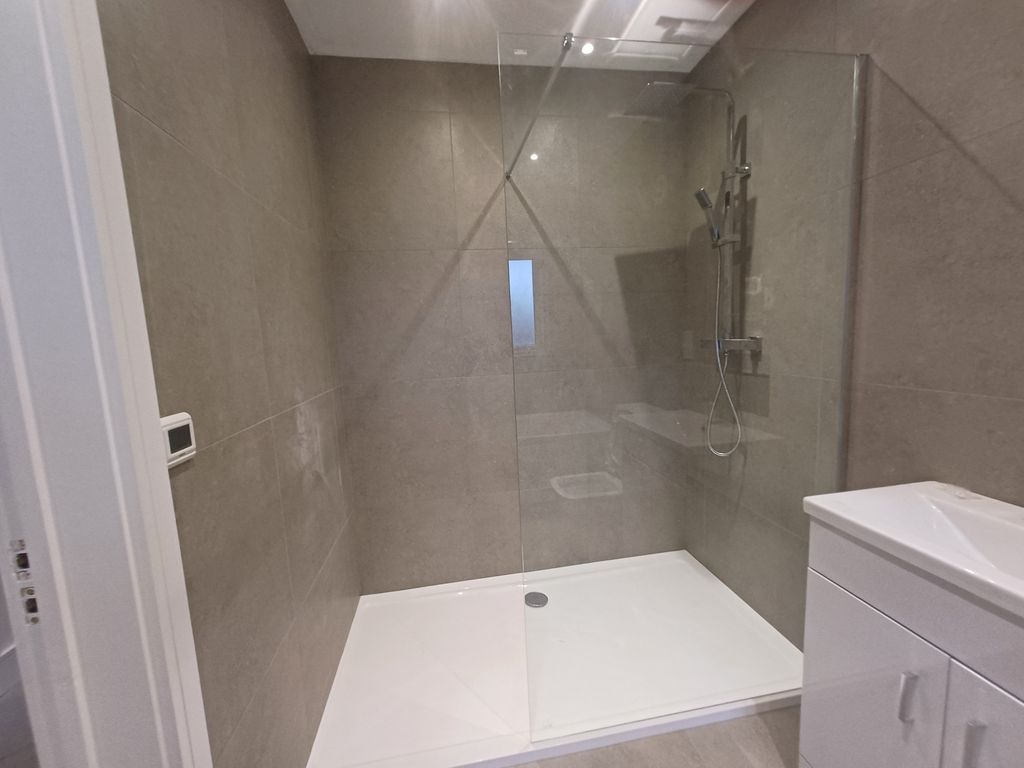 Property photo 2 of 2