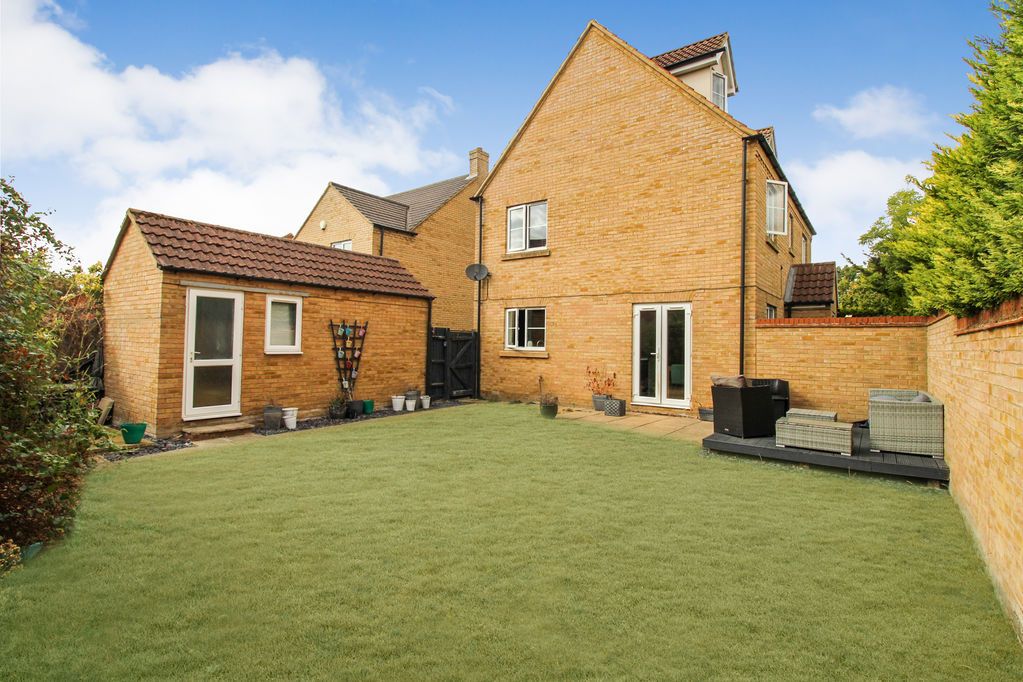 Property photo 2 of 20 Rear Garden
