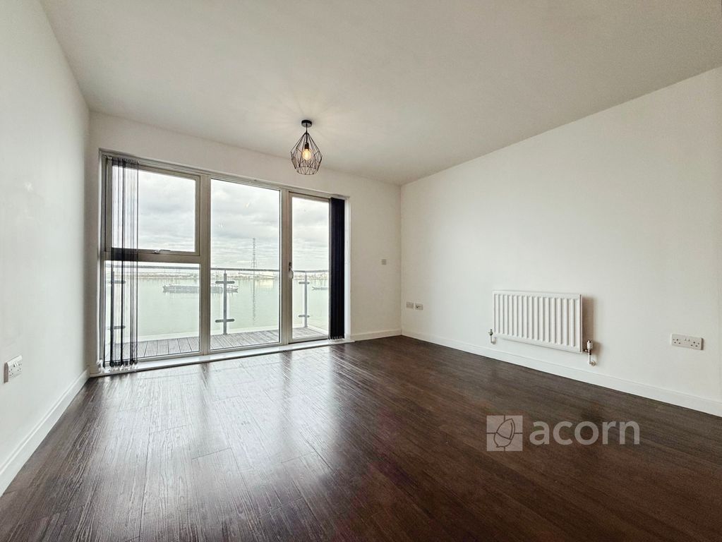 Property photo 2 of 13 2707cc81--4592-B8...