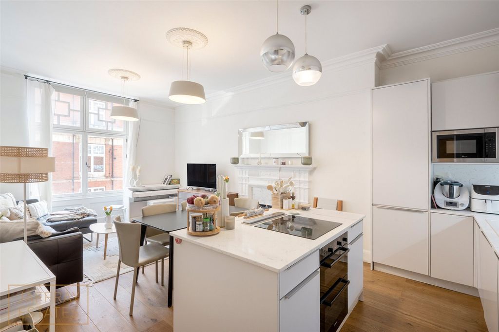 Property photo 2 of 13 Picture No. 05