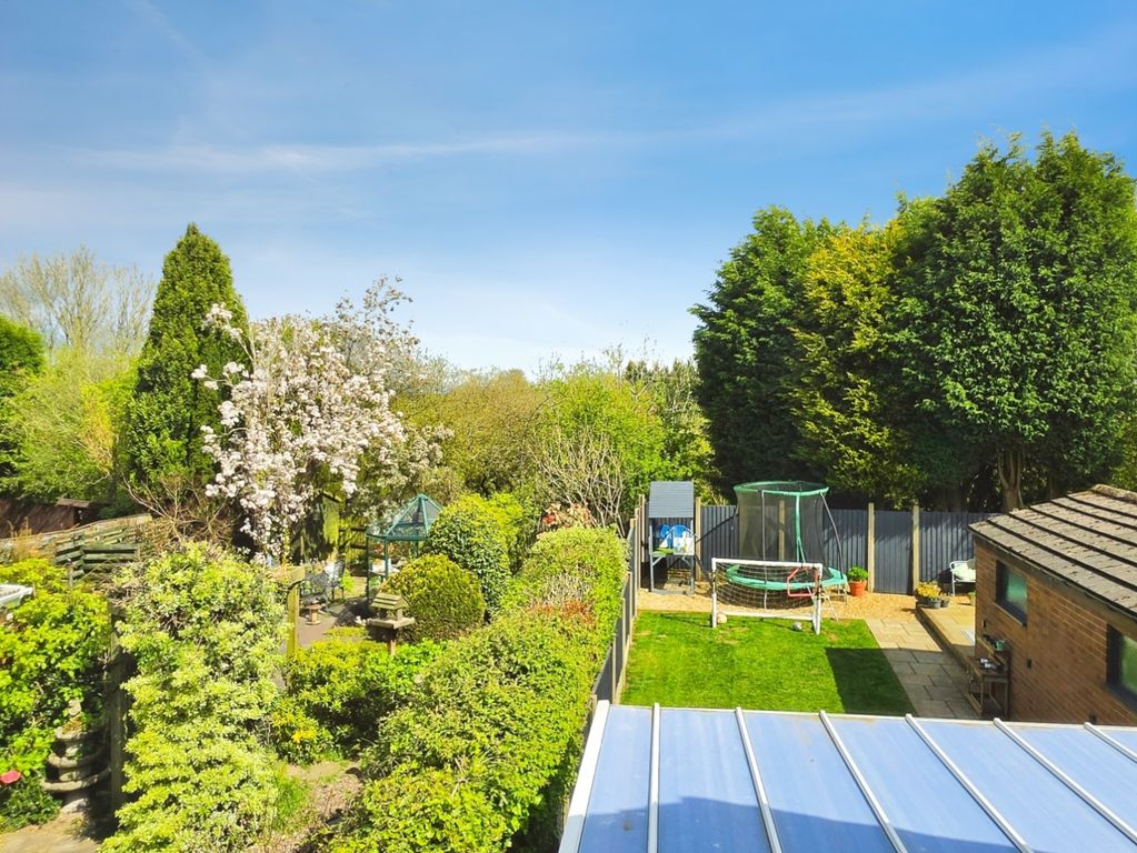 Property photo 2 of 38 Pbox-Img.Jpg